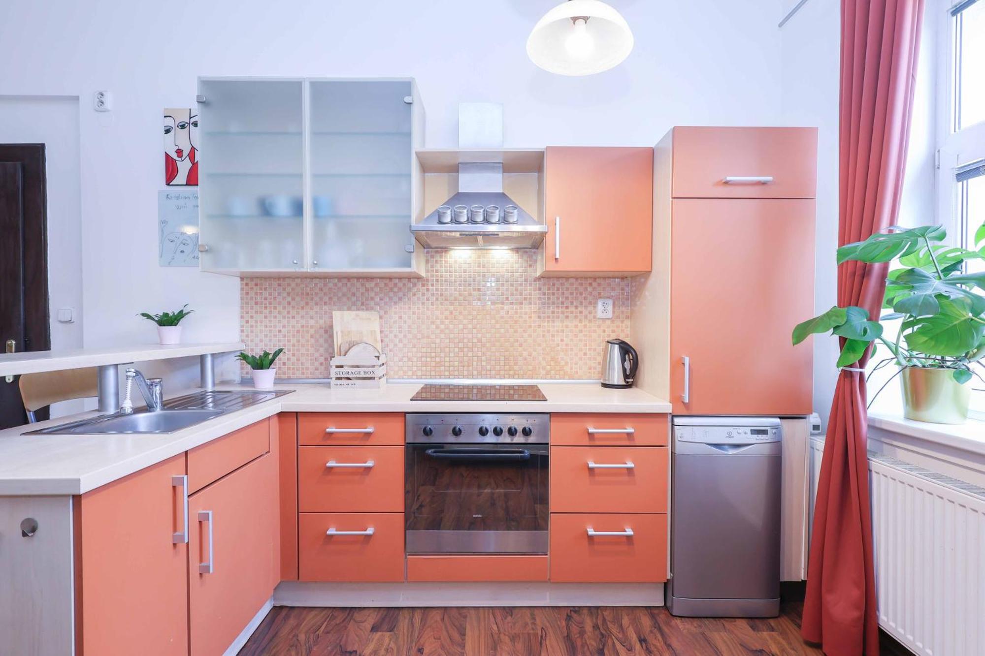 Cozy & Spacious Family Stay Near Train Station 브라티슬라바 외부 사진